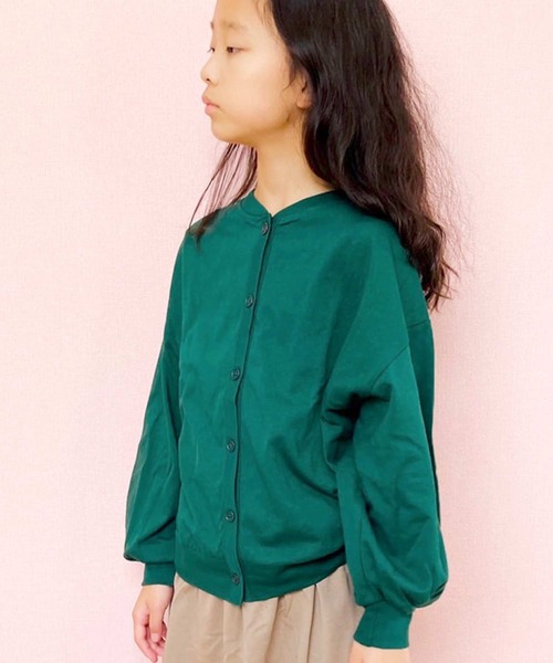 THE CASUAL（カジュアル）の「2WAYドルマンカーデ（カーディガン/ボレロ・キッズ・ブラック/チャコール/杢グレー/ダークグリーン/オフホワイト/ネイビー/マスタード/ベージュ・140cm/160cm/150cm/120cm/110cm/130cm）」の6枚目の写真