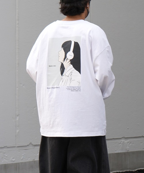 ILL'S(イルズ)の「イラストバックプリント / ワンポイント刺繍 ビッグシルエットロンT カットソー ユニセックス【ILL’S】(Tシャツ/カットソー・メンズ・ホワイト/グリーン/ミント/ホワイト系その他/ブラウン系その他/ベージュ系その他/ホワイト系その他2/ホワイト系その他3/ブラック系その他3/グレー系その他2/グリーン系その他2/ブルー系その他3/ホワイト系その他5/グリーン系その他5/グレー系その他4/グレー系その他5/ホワイト系その他4/グリーン系その他4・M/L/S)」の21枚目の写真