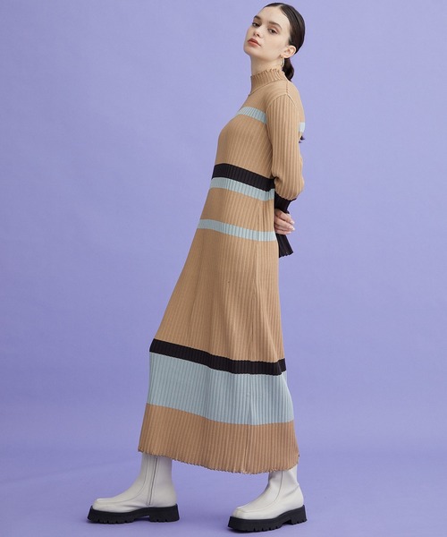 INella（イネラ）の「【INella/イネラ】マルチボーダーロングニットワンピース（ワンピース・レディース・グリーン/ベージュ・FREE）」の13枚目の写真