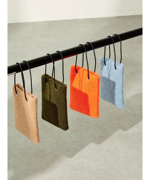 AMERICAN HOLIC（アメリカンホリック）の「ボアミニバック（ハンドバッグ・レディース・ベージュ/オレンジ/カーキ/ブルーグレー・FREE）」の5枚目の写真