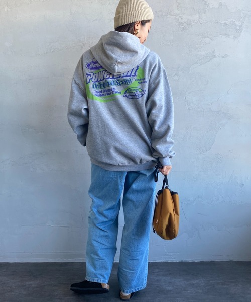 Russell Athletic（ラッセルアスレティック）の「[RUSSELL ATHLETIC/ラッセル アスレチック] BERKLEY×RUSSEL ATHLETIC 別注 オーバルロゴプリントスウェットパーカー（パーカー・レディース・グレー/ブラック・M/L）」の5枚目の写真