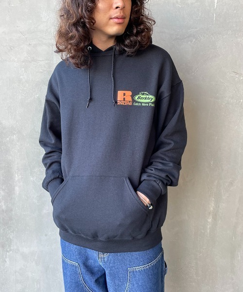 Russell Athletic（ラッセルアスレティック）の「[RUSSELL ATHLETIC/ラッセル アスレチック] BERKLEY×RUSSEL ATHLETIC 別注 オーバルロゴプリントスウェットパーカー（パーカー・レディース・グレー/ブラック・M/L）」の20枚目の写真