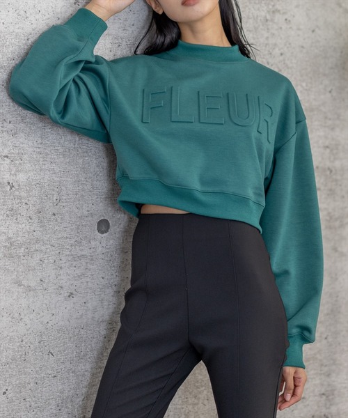 clear（クリア）の「エンボスロゴショート丈スウェットトップス（スウェット・レディース・ブラック/イエロー/グリーン/アイボリー・F）」の3枚目の写真