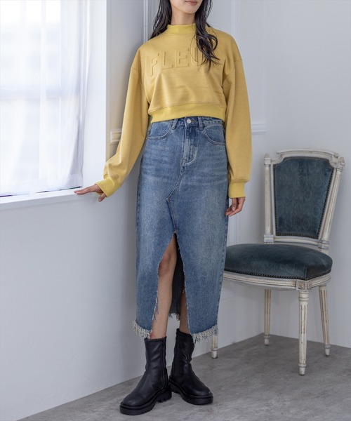 clear（クリア）の「エンボスロゴショート丈スウェットトップス（スウェット・レディース・ブラック/イエロー/グリーン/アイボリー・F）」の15枚目の写真