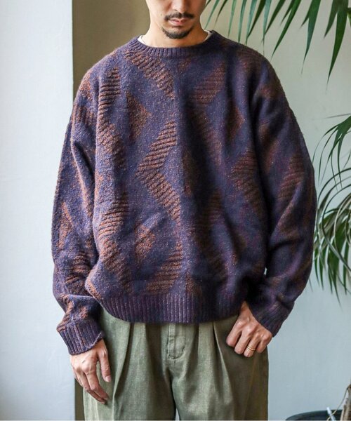 JOURNAL STANDARD(ジャーナルスタンダード)の「WEB限定【GEOM PATTERN】ウールミックス ジャガードクルーネックニット(ニット/セーター・メンズ・パープル/ネイビー/カーキ/イエロー/ブラック系その他・MEDIUM/LARGE)」の4枚目の写真