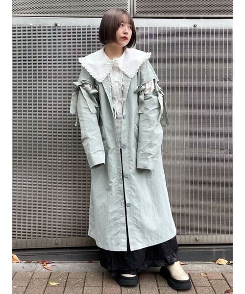 merry jenny（メリージェニー）の「リボンカットアウトコート（トレンチコート・レディース・アイボリー/ライトブルー・FREE）」の7枚目の写真