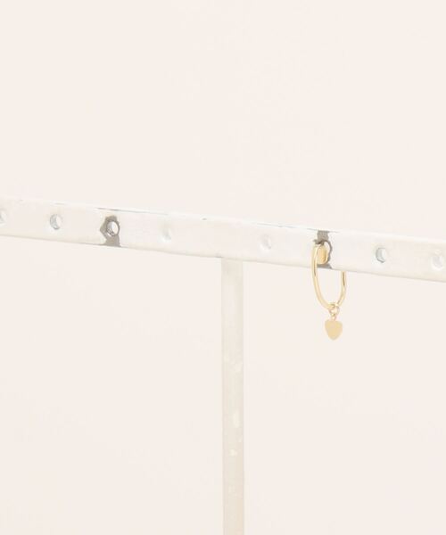 PAS TIERRA（パティエラ）の「【Ray】K10ハートイヤリング（片耳用）（イヤリング・レディース・イエローゴールド・FREE）」の3枚目の写真