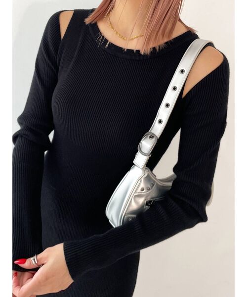 EMODA（エモダ）の「カーブスリットマキシニットワンピース（ワンピース・レディース・グレー/ブラック/ベージュ・FREE）」の17枚目の写真