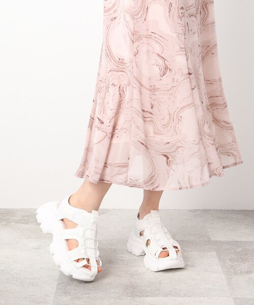 ESPERANZA(エスペランサ)の「グルカテイスト厚底スポサン(サンダル・レディース・アイボリー系8/カーキ系5/ブラック系8・S/LL/M/L)」の17枚目の写真