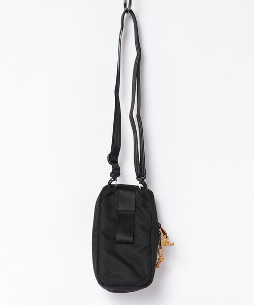 CHROME（クローム）の「［ CHROME / クローム ］RUCKAS ACCES. POUCH / ラッカス アクセス. ポーチ 耐水 0.8L クロスボディバッグ スマホショルダー（ボディバッグ/ウエストポーチ・メンズ・ブラック/アイボリー/ライトグリーン/レッド系その他・FREE）」の13枚目の写真