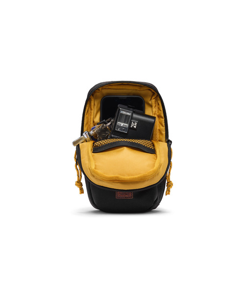 CHROME（クローム）の「［ CHROME / クローム ］RUCKAS ACCES. POUCH / ラッカス アクセス. ポーチ 耐水 0.8L クロスボディバッグ スマホショルダー（ボディバッグ/ウエストポーチ・メンズ・ブラック/アイボリー/ライトグリーン/レッド系その他・FREE）」の11枚目の写真