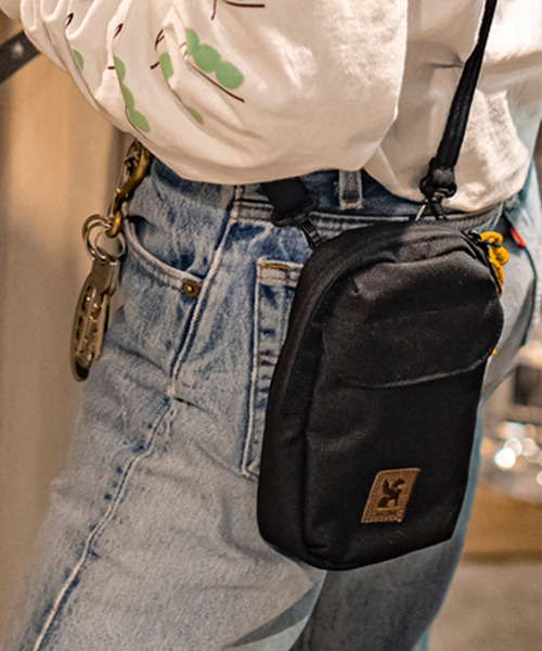 CHROME（クローム）の「［ CHROME / クローム ］RUCKAS ACCES. POUCH / ラッカス アクセス. ポーチ 耐水 0.8L クロスボディバッグ スマホショルダー（ボディバッグ/ウエストポーチ・メンズ・ブラック/アイボリー/ライトグリーン/レッド系その他・FREE）」の22枚目の写真