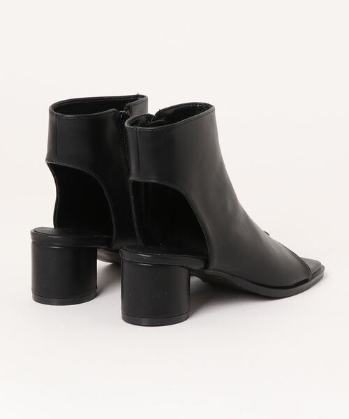 Fabby fabby（ファビィーファビィー）の「トングブーツサンダル（サンダル・レディース・ブラウン/オフホワイト/ブラック/ライトベージュ・MEDIUM/LARGE/SMALL）」の5枚目の写真