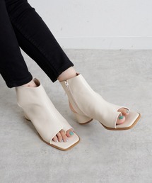 トングブーツサンダル