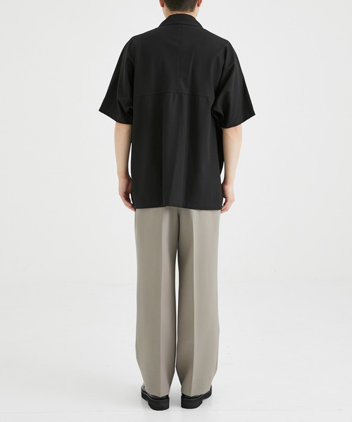 AFTERHOURS(アフターアワーズ)の「【AFTERHOURS / アフターアワーズ】OPEN COLLAR SHIRT S/S PO/オープンカラーシャツ S/S PO(シャツ/ブラウス・メンズ・ブラック/ホワイト・2/3)」の5枚目の写真