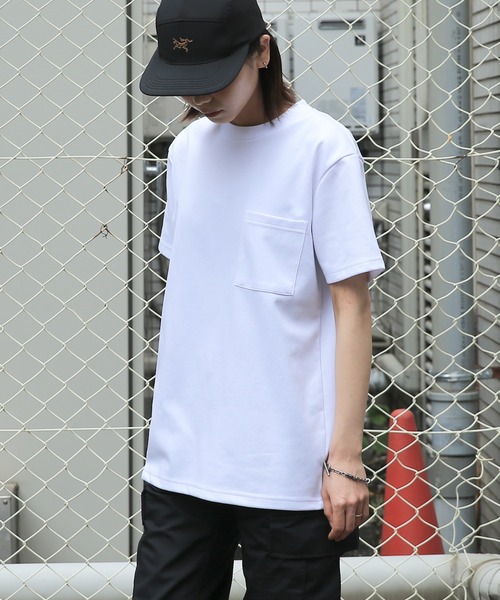 Goodwear(グッドウェア)の「GOOD WEAR 吸水速乾ポケ付き S/S TEE 2w7-13233(Tシャツ/カットソー・メンズ・ホワイト/ブルー系その他/グリーン/ブラック・L/M/S/XL)」の2枚目の写真