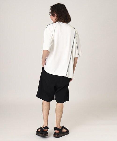 tk.TAKEO KIKUCHI(ティーケータケオキクチ)の「◆ブランケットステッチ半袖カットソー(Tシャツ/カットソー・メンズ・オフホワイト/ブラック/ブラック系4・02/03)」の7枚目の写真