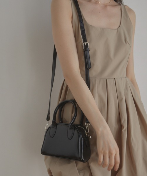 ACYM（アシーム）の「Mini boston バッグ（ショルダーバッグ・レディース・ホワイト/ブラック/ピンク・FREE）」の6枚目の写真