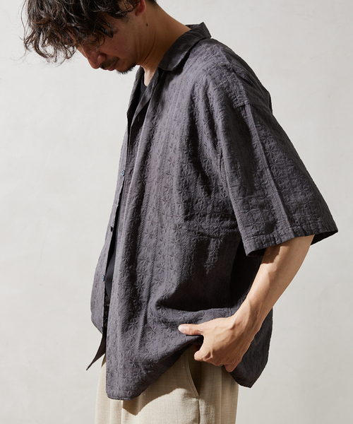 JOURNAL STANDARD relume（ジャーナルスタンダード　レリューム）の「CALIFORNIA エンブロイダリー  ガーメントダイシャツ（シャツ/ブラウス・メンズ・イエロー/ピンク/ブラック/サックスブルー・MEDIUM/LARGE）」の8枚目の写真