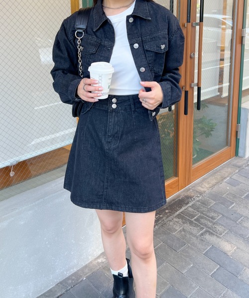 CLEA（クレア）の「クロップド丈デニムジャケットセットアップ（セットアップ・レディース・ブラック/ブルー/ホワイト/ネイビー・M/L）」の14枚目の写真