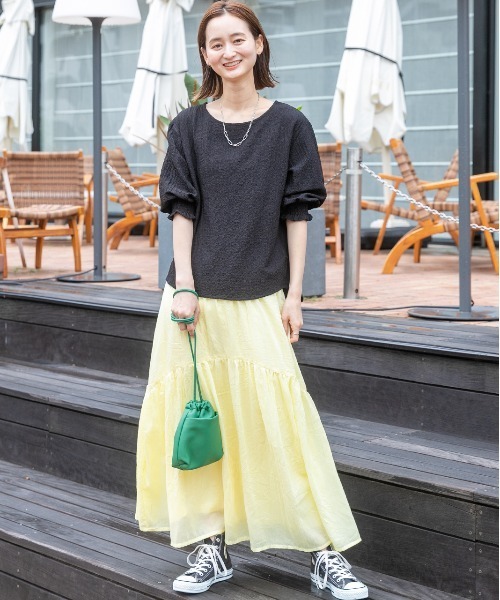 ad thie(アドティエ)の「5分袖・リップル素材 シャーリングスリーブブラウス(シャツ/ブラウス・レディース・ブラック/ブラウン/オフホワイト/ライトグリーン/スモークピンク・MEDIUM/LARGE)」の21枚目の写真