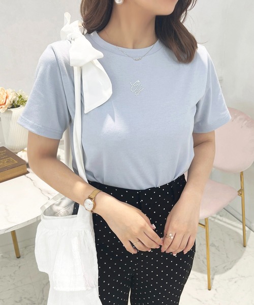 apres jour(アプレジュール)の「ラインストーンロゴTシャツ【ZOZOTOWN限定アイテム】(Tシャツ/カットソー・レディース・ライトブルー/オフホワイト/ライトピンク・フリー/X-LARGE)」の3枚目の写真