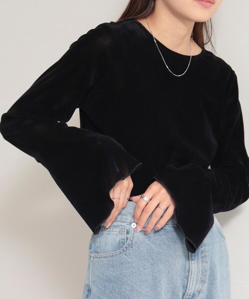 fredy emue（フレディエミュ）の「ベロア袖フレアープルオーバー（Tシャツ/カットソー・レディース・オフホワイト/グレー/ブラック・38）」の14枚目の写真