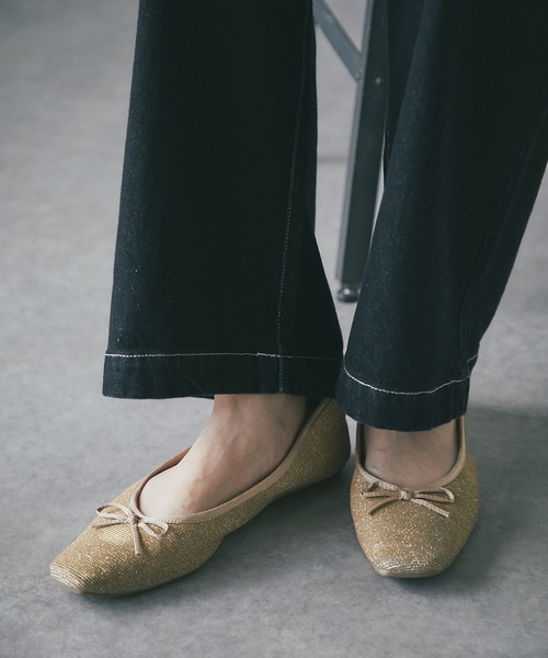 EVOL(イーボル)の「EVOL/ラメバレエシューズ(パンプス・レディース・ゴールド/シルバー・23.5cm/22.5cm/24.5cm)」の2枚目の写真