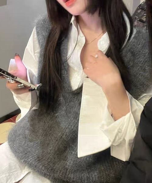 SEN TOKYO（セントーキョー）の「ルーズVネックセーターベスト（ベスト・レディース・ブラック/ホワイト/グレー・FREE）」の10枚目の写真