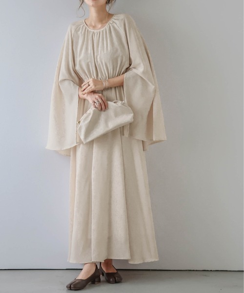 AMELY（エミリー）の「フレアスリーブワンピース（ワンピース・レディース・ベージュ系その他/ブラック/ブラウン・L/M）」の13枚目の写真