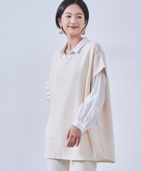 On One's Own（オンワンズオン）の「On One's Own 畝織りニット風カットソー　チュニックベスト（ベスト・レディース・アイボリー/ネイビー/オートミール・FREE）」の7枚目の写真