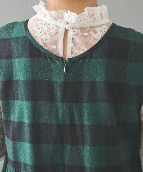 MERLOT(メルロー)の「レースハイネックブラウス(シャツ/ブラウス・レディース・ナチュラル/ホワイト・FREE)」の5枚目の写真