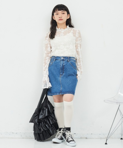 MERLOT(メルロー)の「レースハイネックブラウス(シャツ/ブラウス・レディース・ナチュラル/ホワイト・FREE)」の22枚目の写真