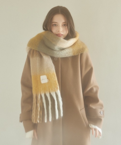 pomiii（ポミー）の「チェックマフラー（マフラー・レディース・ブラウン/グレー・FREE）」の5枚目の写真