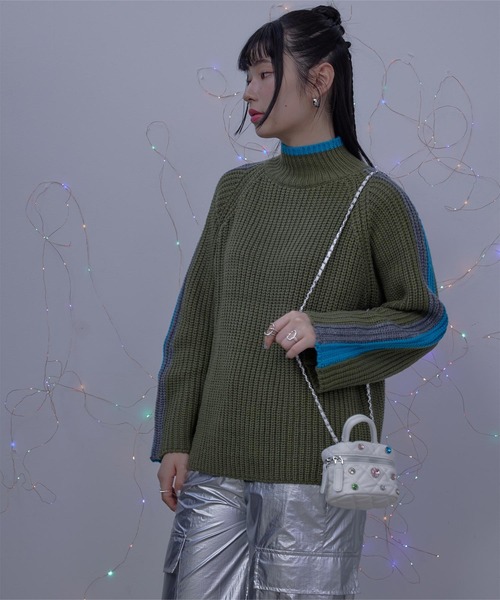 miette（ミエット）の「ビジューバニティバッグ（ショルダーバッグ・レディース・ホワイト/ブラック/シルバー・FREE）」の4枚目の写真