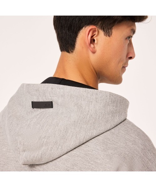 OAKLEY(オークリー)の「オークリー ENHANCE FUNDAMENTAL FLEECE HOODY 1.0 フリース/パーカー・フーディー/TRAINING スポーツ・トレーニング/OAKLEY(パーカー・メンズ・ブラック/ブラウン/ネイビー/ライトブルー/ピンク・L/M/S/XL/XS)」の19枚目の写真