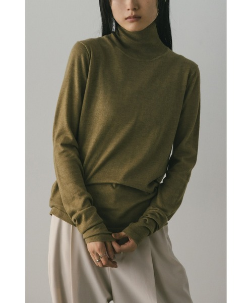 STYLEMIXER(スタイルミキサー)の「ウォッシャブルハイネックニット(ニット/セーター・レディース・ホワイト/バーガンディー/グリーン/グレー・FREE)」の1枚目の写真