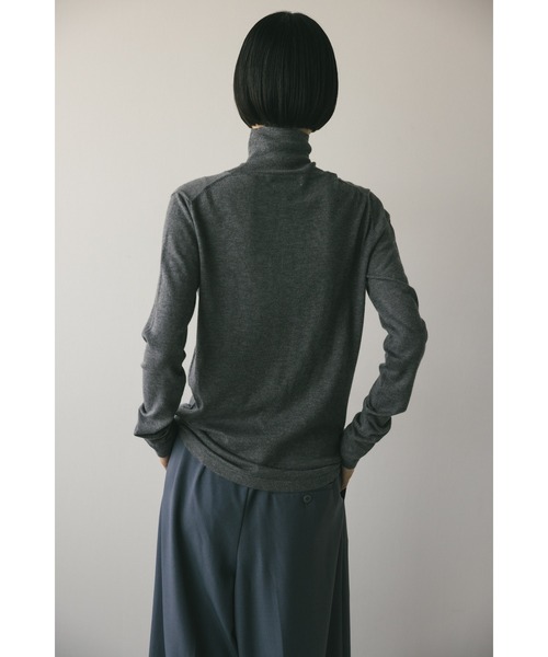 STYLEMIXER(スタイルミキサー)の「ウォッシャブルハイネックニット(ニット/セーター・レディース・ホワイト/バーガンディー/グリーン/グレー・FREE)」の8枚目の写真