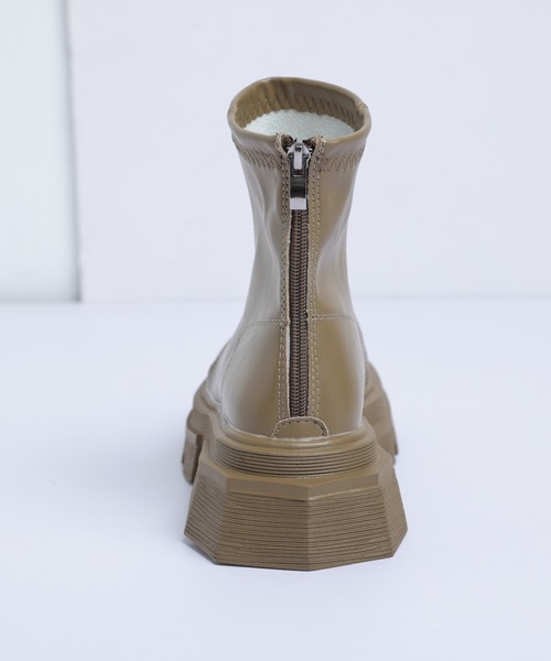 AMELY（エミリー）の「厚底ショートブーツ（ブーツ・レディース・ブラック/ブラウン/ダークブラウン・38/35/39/40/36/37）」の11枚目の写真