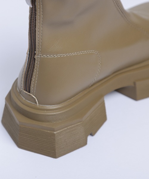 AMELY（エミリー）の「厚底ショートブーツ（ブーツ・レディース・ブラック/ブラウン/ダークブラウン・38/35/39/40/36/37）」の12枚目の写真