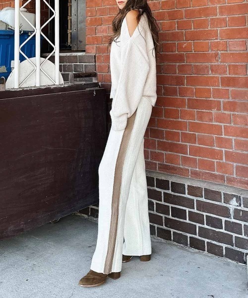 esutoreja（エストレジャ）の「ラインニットパンツ（スラックス・レディース・オレンジ/ブラウン/グリーン/ブルー・FREE）」の9枚目の写真