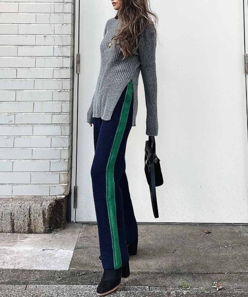 esutoreja（エストレジャ）の「ラインニットパンツ（スラックス・レディース・オレンジ/ブラウン/グリーン/ブルー・FREE）」の12枚目の写真