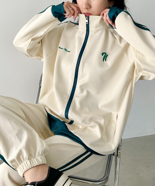 CLEA(クレア)の「【2点SET】トラックジャケットセットアップ(セットアップ・レディース・アイボリー・FREE)」の11枚目の写真