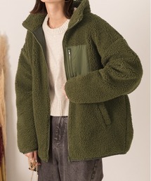 ad thie（アドティエ）の「ゆったりシルエット ポケット付 ボアショートジャケット（ブルゾン）」