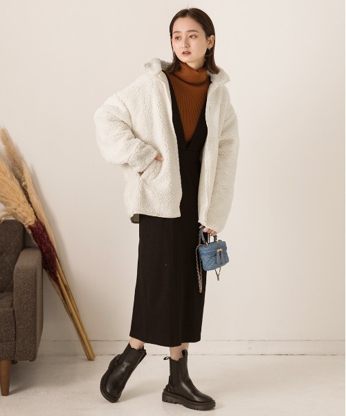 ad thie(アドティエ)の「ゆったりシルエット ポケット付 ボアショートジャケット(ブルゾン・レディース・モカ/オフホワイト/カーキ/ブラック/ナチュラル・FREE)」の22枚目の写真