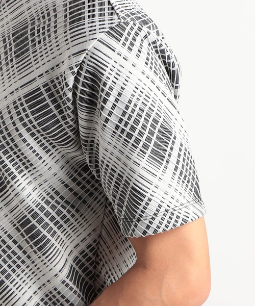 HIDEAWAYS NICOLE（ハイダウェイニコル）の「ブリスターチェックジャガードＶネック半袖Ｔシャツ（Tシャツ/カットソー・メンズ・ホワイト×ブルー/ホワイト×ブラック/ブラック×ホワイト/ホワイト×ピンク/ホワイト×ライトグレー・MEDIUM/LARGE/X-LARGE）」の10枚目の写真