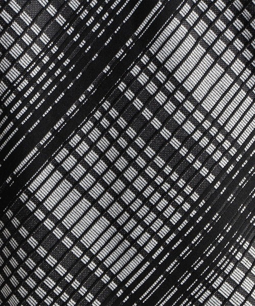 HIDEAWAYS NICOLE（ハイダウェイニコル）の「ブリスターチェックジャガードＶネック半袖Ｔシャツ（Tシャツ/カットソー・メンズ・ホワイト×ブルー/ホワイト×ブラック/ブラック×ホワイト/ホワイト×ピンク/ホワイト×ライトグレー・MEDIUM/LARGE/X-LARGE）」の13枚目の写真