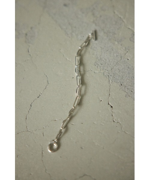 BLACK BY MOUSSY（ブラックバイマウジー）の「chain bracelet(チェーンブレスレット)（ブレスレット・レディース・シルバー・FREE）」の3枚目の写真