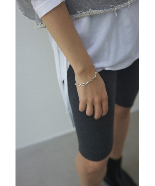 BLACK BY MOUSSY（ブラックバイマウジー）の「chain bracelet(チェーンブレスレット)（ブレスレット・レディース・シルバー・FREE）」の6枚目の写真