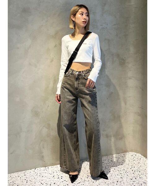 EMODA（エモダ）の「プレートクロップトップ（Tシャツ/カットソー・レディース・ホワイト/ブラック/グレー/その他・FREE）」の9枚目の写真